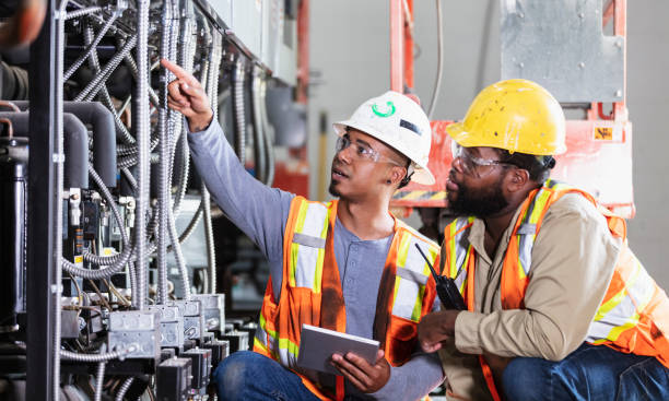 Best Electrician Near Me  in San Leon, TX